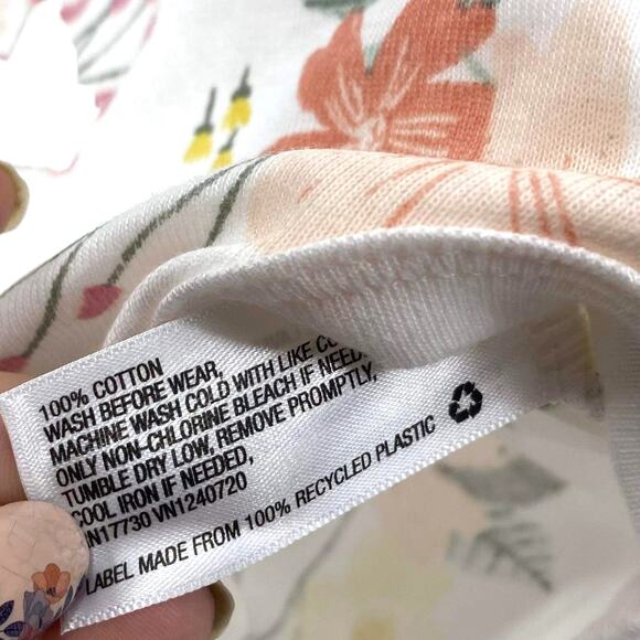 CLOUD ISLAND White Cotton Floral Long Sleeve Snap Closure Bodysuit - Picture 4 of 9